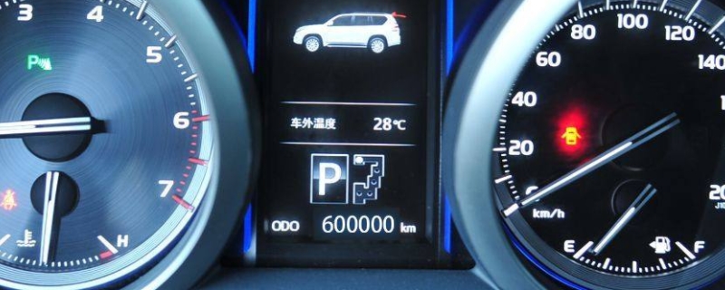 一般车开多少公里就报废了(一般车开多少公里报废)